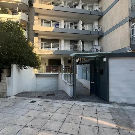 Riviera 1Br - 8 Min Niarchos Snfcc By Twentytwo-2